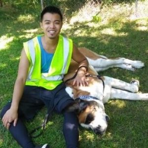 What are the requirements to volunteer at GHS? background